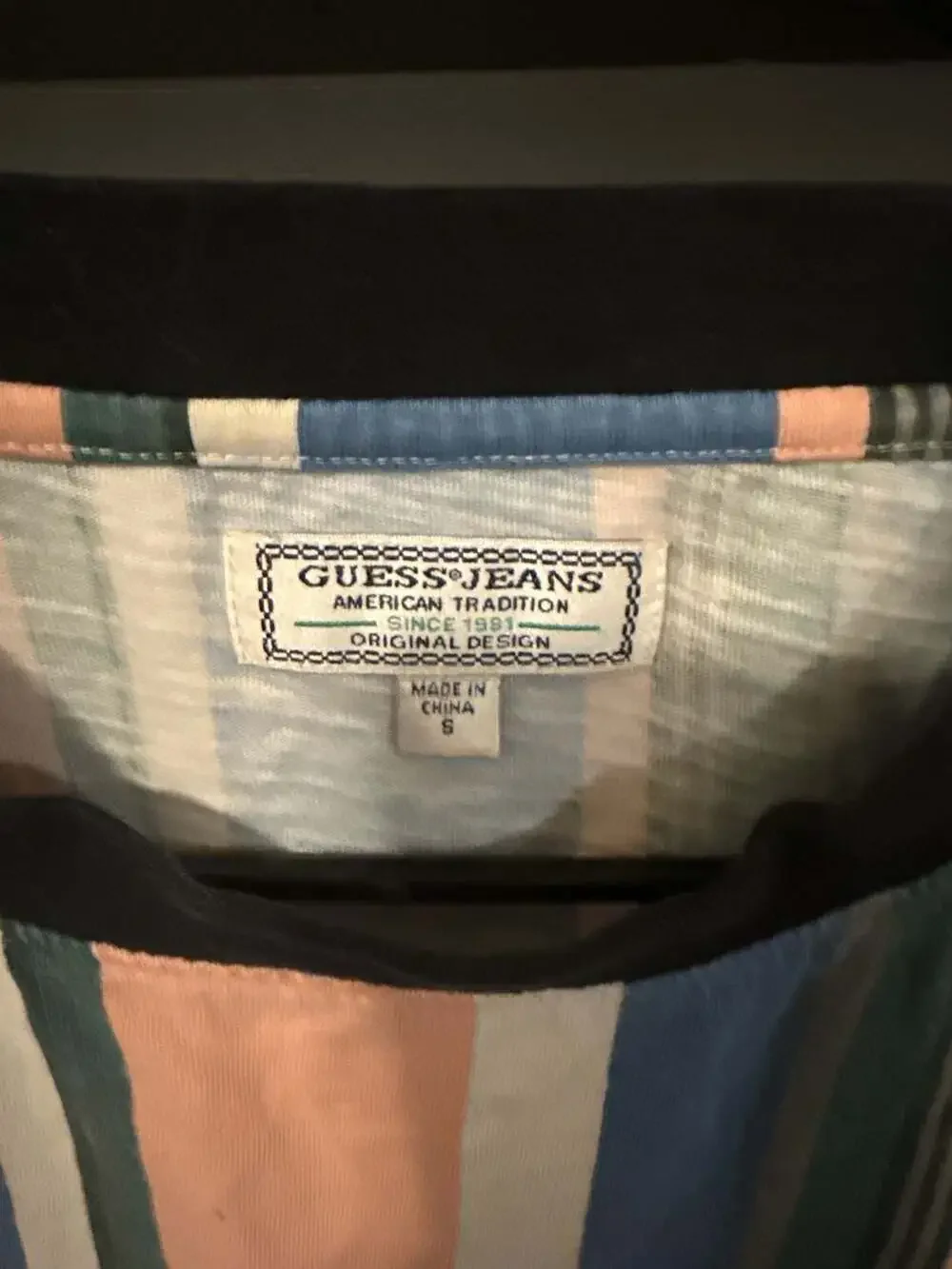 GUESS Los Angeles American Tradition Striped T-Shirt Size S - Picture 3 of 3